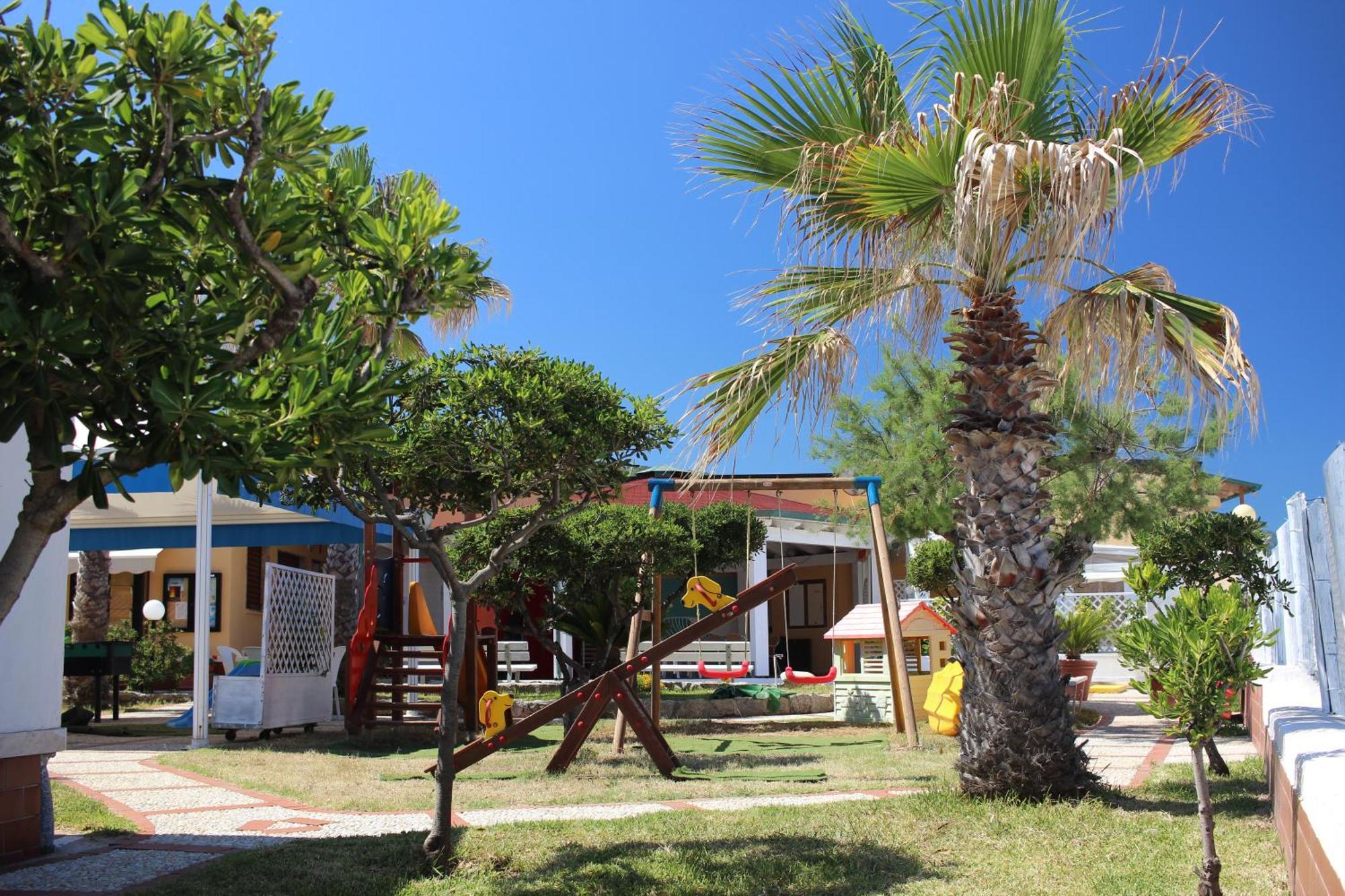 Residence Il Turistico Zambrone Exterior foto
